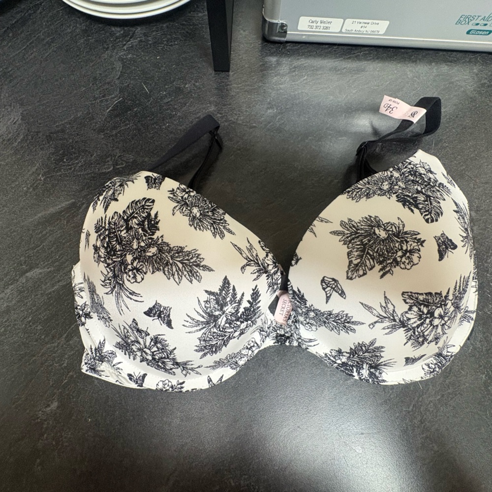 VS floral push up bra